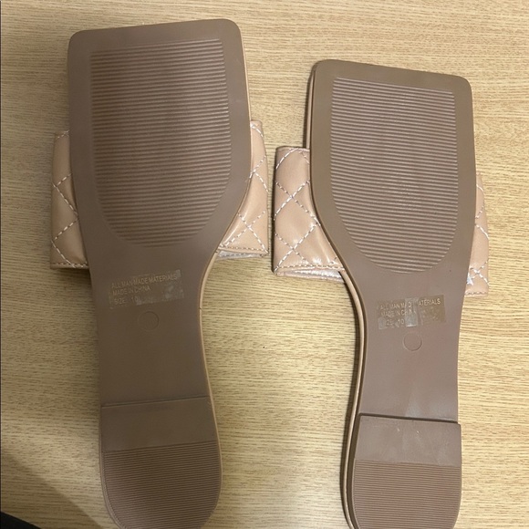 Wild Diva Tan Quilted Slide Sandals - Picture 2 of 3